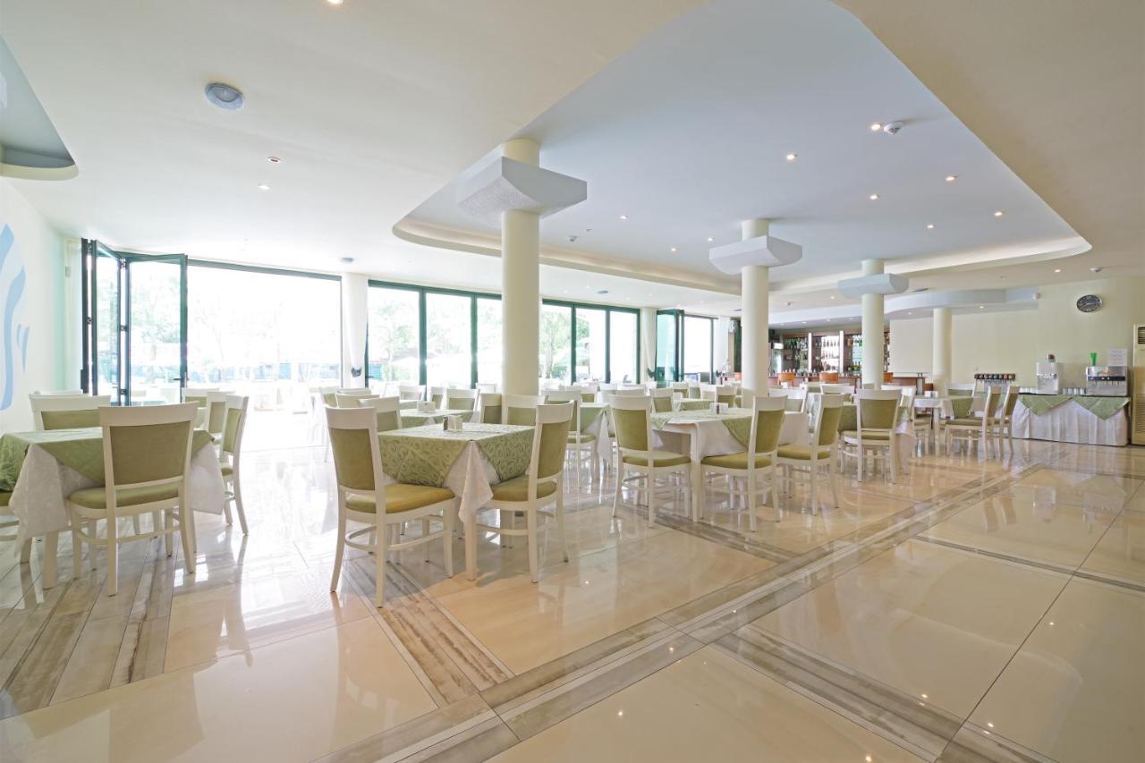 Perla Plaza Hotel Primorsko Exterior photo