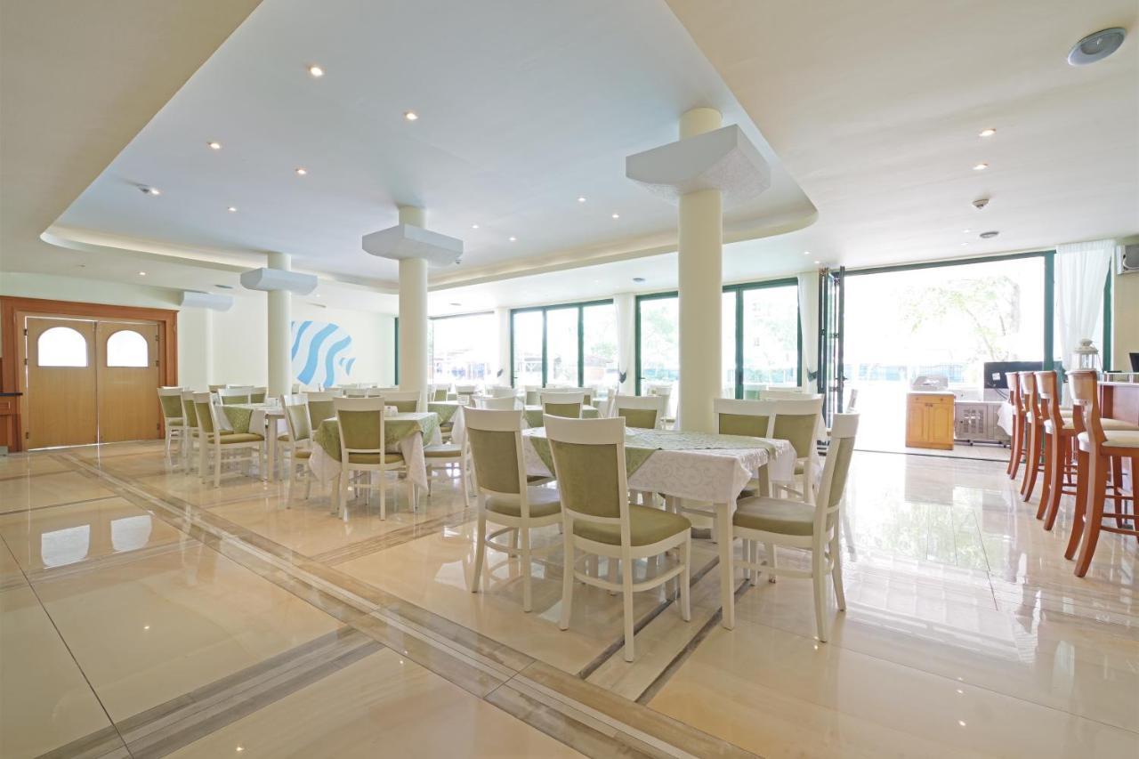 Perla Plaza Hotel Primorsko Exterior photo
